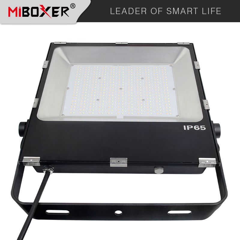 FUTT08  200W RGB+CCT LED Floodlight (2.4GHz)